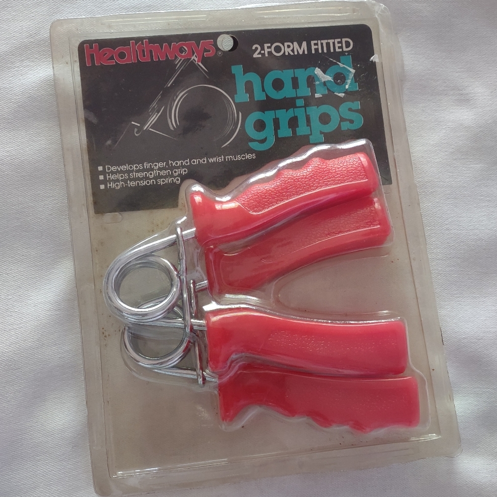 Healthways 2 form fitted new Red & Silver Handgrips  New In Package